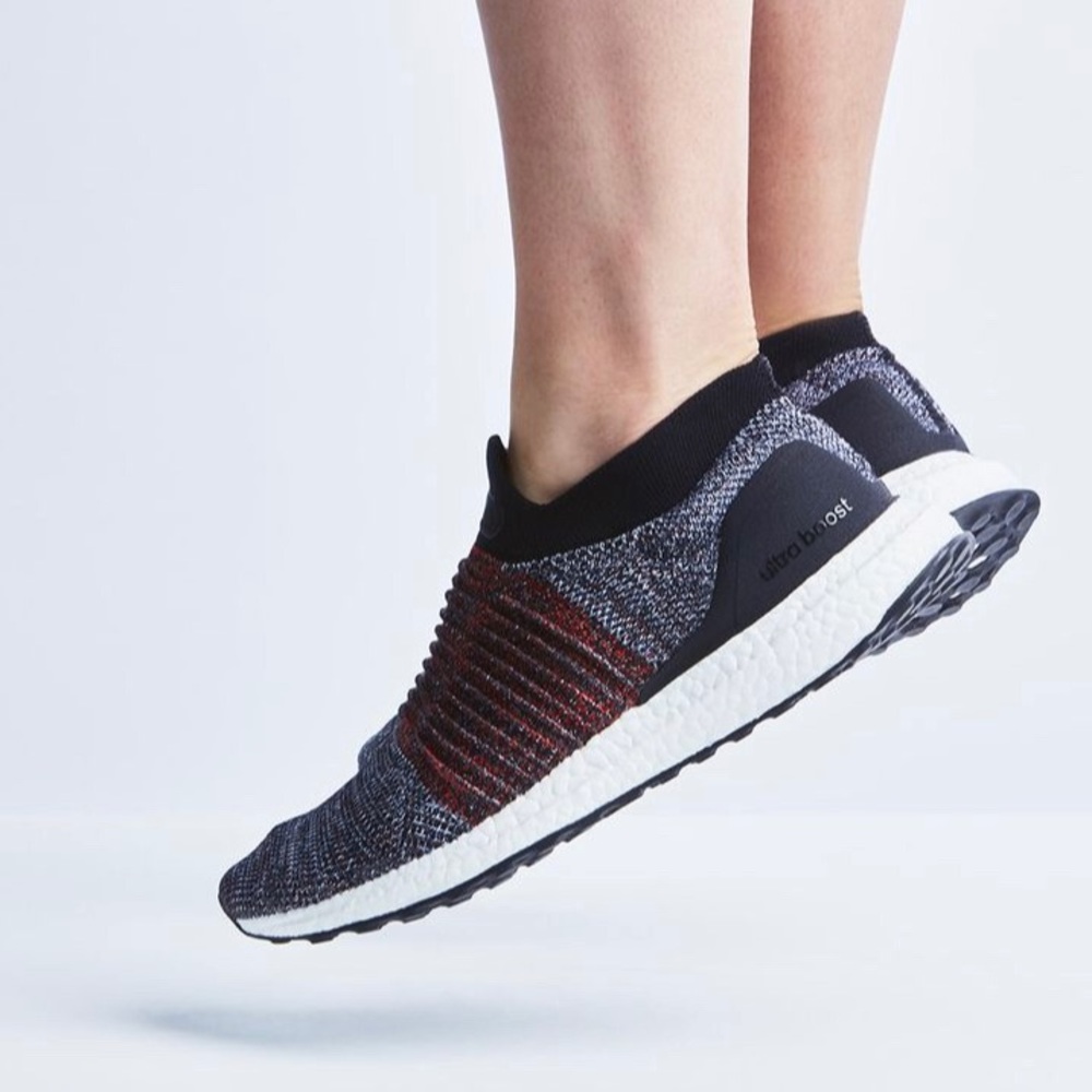 Adidas UltraBOOST Laceless sneakers